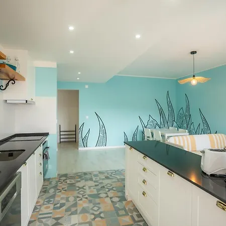 New - Ocean Breeze Апартаменты Сесимбра